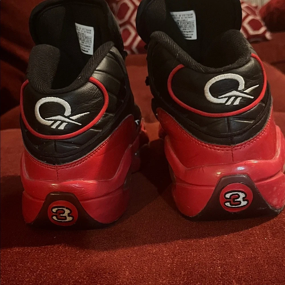 Reebok Black and Red Athletic Shoes - Picture 2 of 6